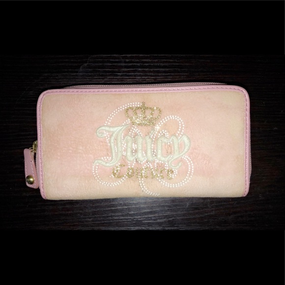 Juicy Couture Handbags - Juicy Couture Wallet Juicy Couture Handbags - Juicy Couture Wallet